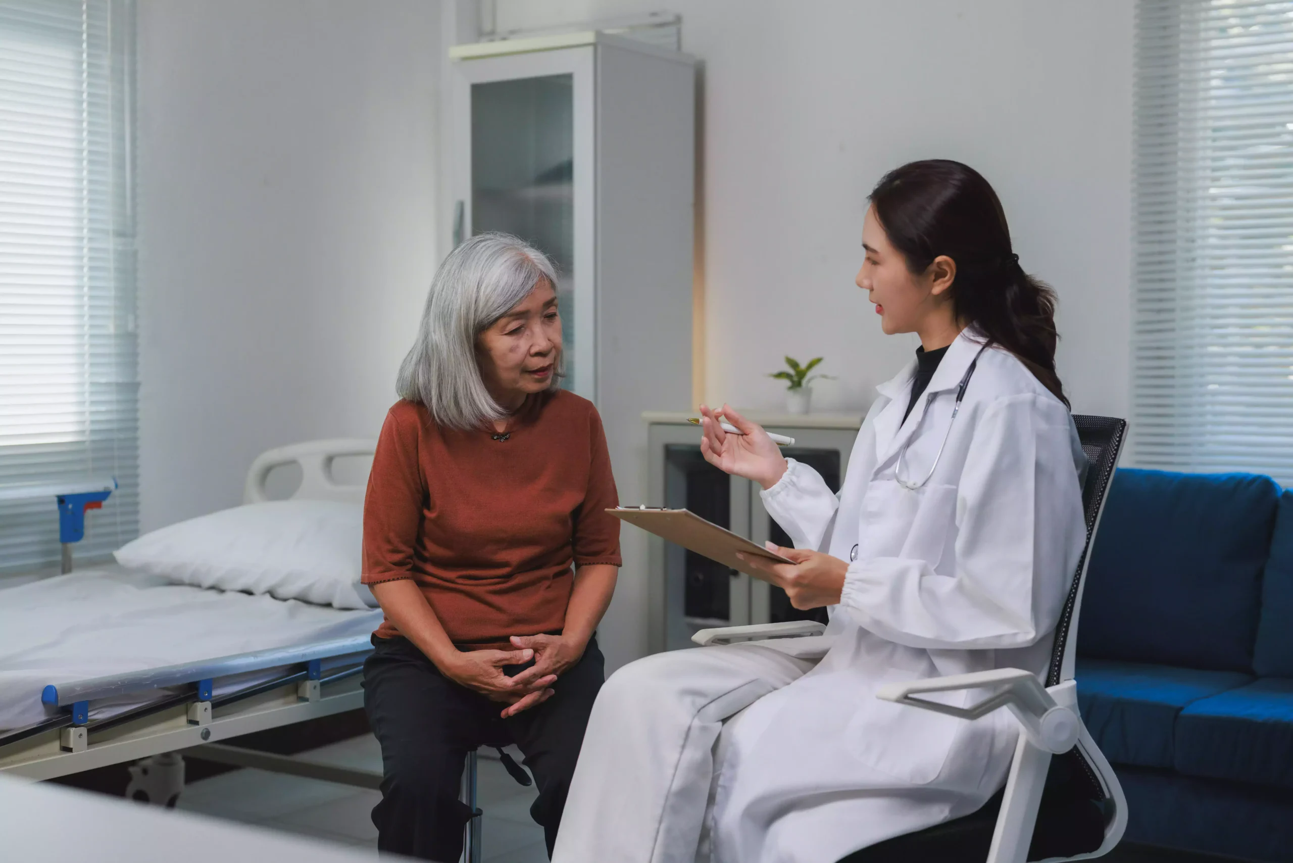 How a Chronic Diagnosis Changes Your Identity and Daily Life-min How a Chronic Diagnosis Changes Your Identity and Daily Life